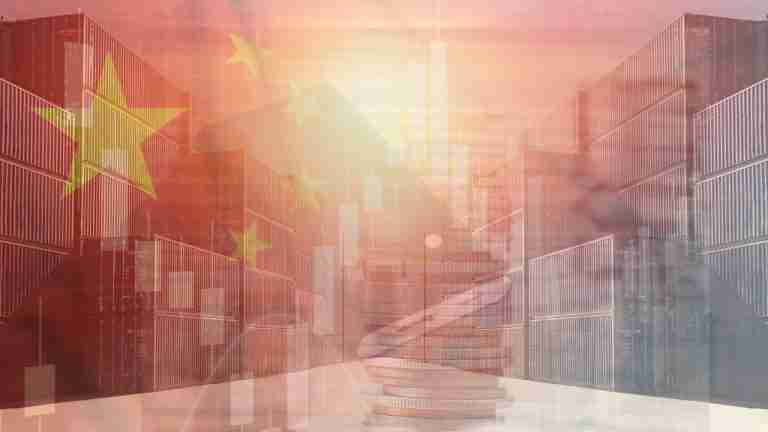 Importing Power Banks from China 101: How to Import and Transport Power Banks from China