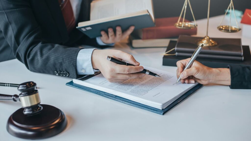Quand dois-je signer un accord FCA ?